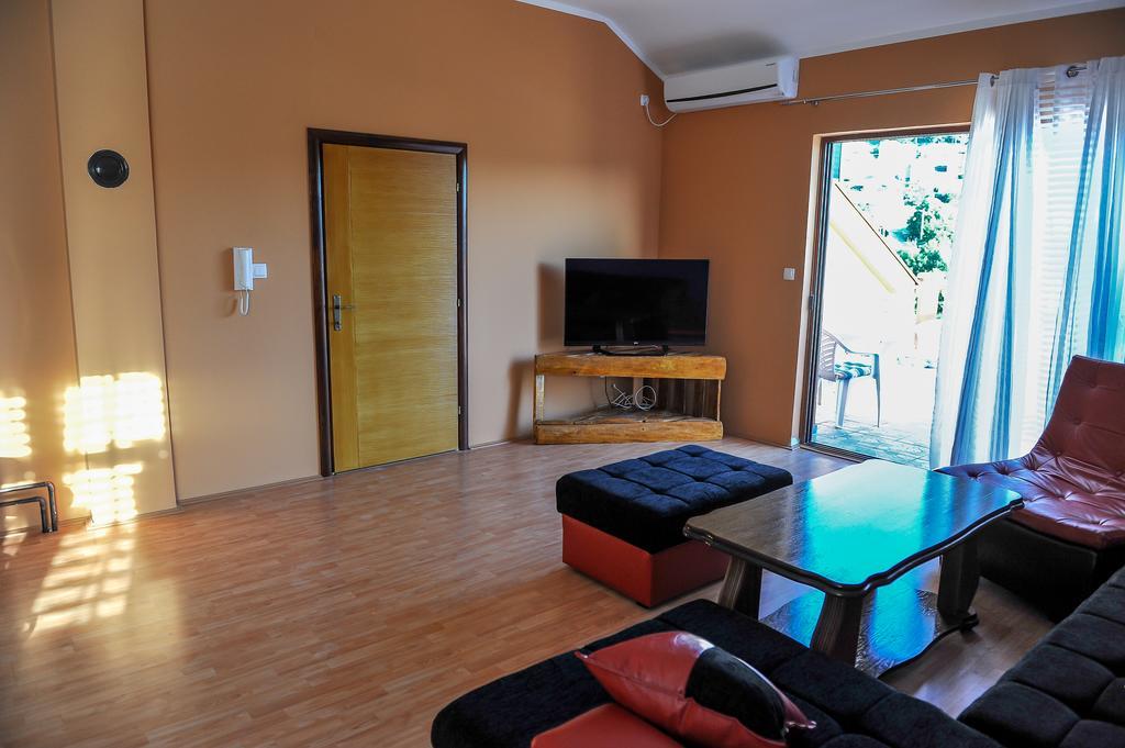 Apartman Selena Требинье Экстерьер фото